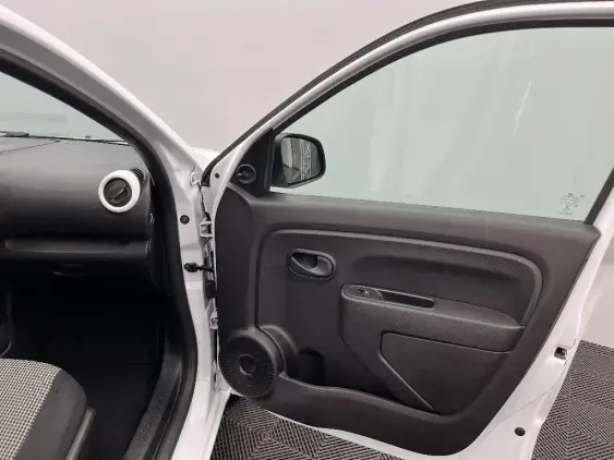 RENAULT TWINGO ELECTRIQUE III - voiture d'occasion - Photo 20