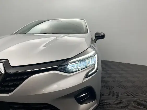 RENAULT CLIO V - voiture d'occasion - Photo 22