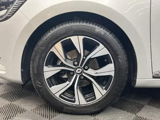 RENAULT CLIO V - voiture d'occasion - Photo 23