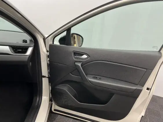 RENAULT CAPTUR II - voiture d'occasion - Photo 20