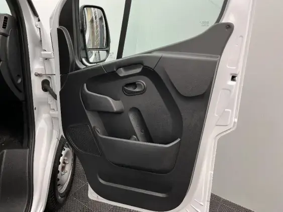 RENAULT MASTER FG III - voiture d'occasion - Photo 20