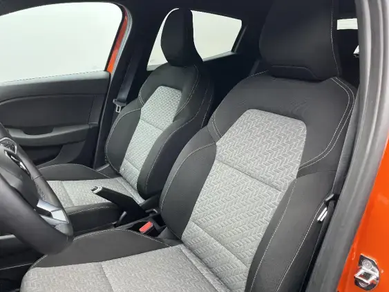 RENAULT CLIO V - voiture d'occasion - Photo 18