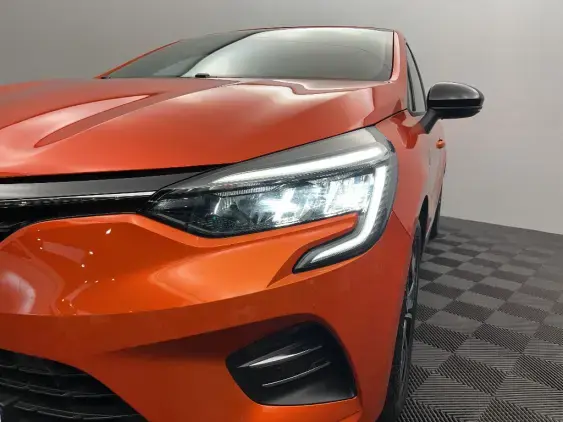 RENAULT CLIO V - voiture d'occasion - Photo 22