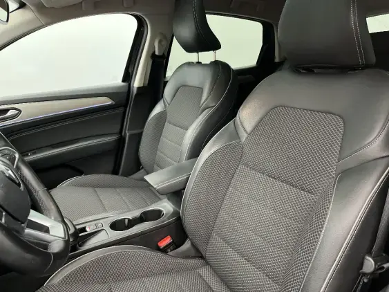 RENAULT ARKANA - voiture d'occasion - Photo 18