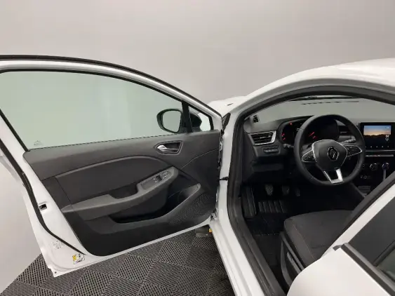 RENAULT CLIO V - voiture d'occasion - Photo 19