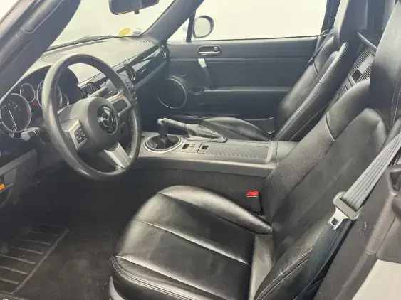 MAZDA MX-5 III - voiture d'occasion - Photo 17