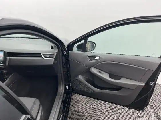 RENAULT CLIO V - voiture d'occasion - Photo 20