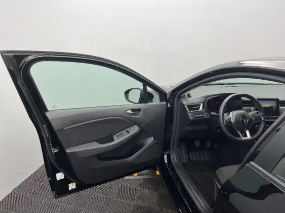 RENAULT CLIO V - voiture d'occasion - Photo 19