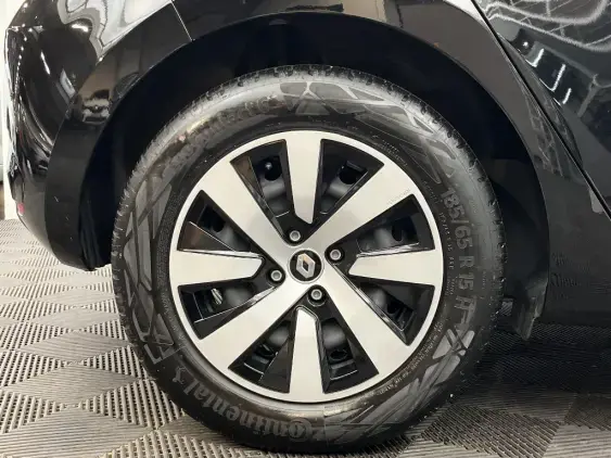 RENAULT CLIO V - voiture d'occasion - Photo 25