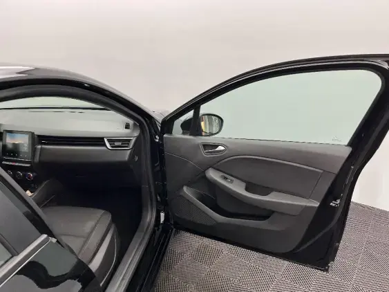 RENAULT CLIO V - voiture d'occasion - Photo 20