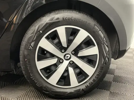 RENAULT CLIO V - voiture d'occasion - Photo 24