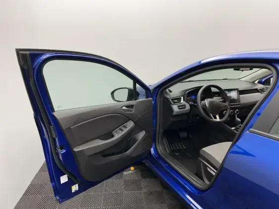 RENAULT CLIO V - voiture d'occasion - Photo 17