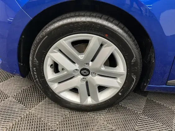 RENAULT CLIO V - voiture d'occasion - Photo 21