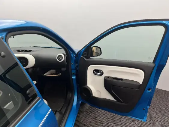 RENAULT TWINGO III - voiture d'occasion - Photo 20