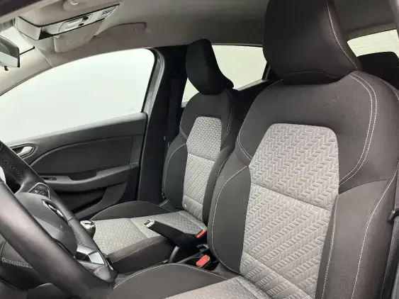 RENAULT CLIO V - voiture d'occasion - Photo 18