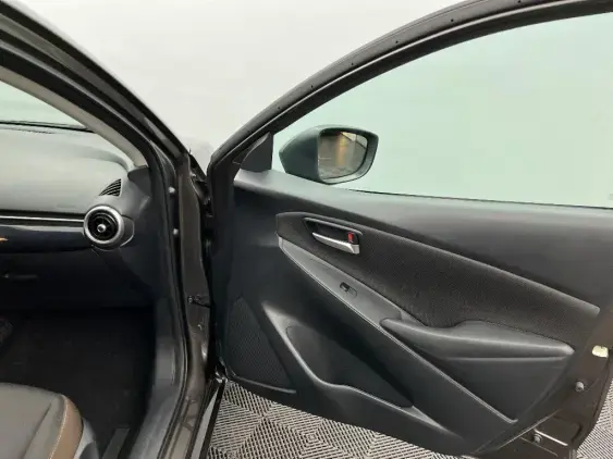 MAZDA MAZDA 2 III - voiture d'occasion - Photo 20