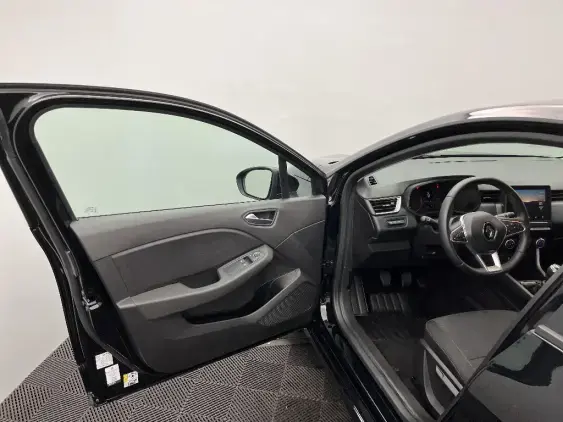 RENAULT CLIO V - voiture d'occasion - Photo 19