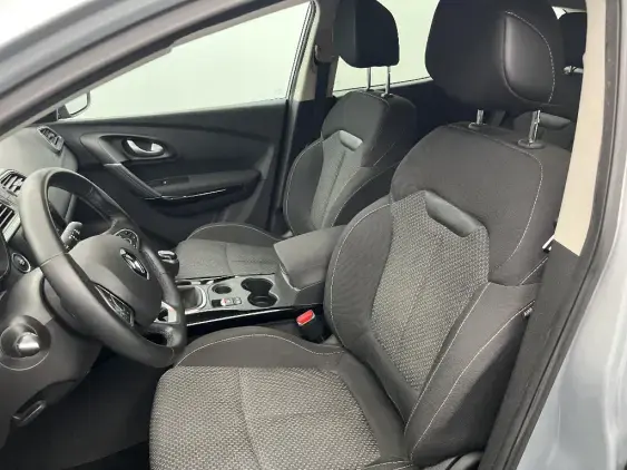RENAULT KADJAR - voiture d'occasion - Photo 18
