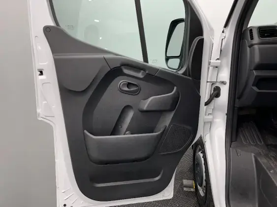 RENAULT MASTER FG III - voiture d'occasion - Photo 19