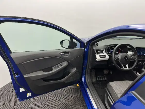 RENAULT CLIO V - voiture d'occasion - Photo 19