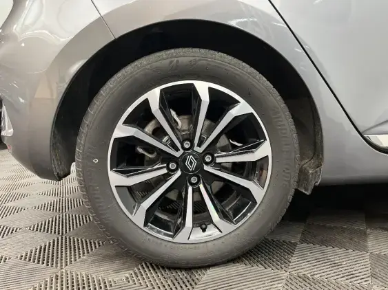 RENAULT CLIO V - voiture d'occasion - Photo 25