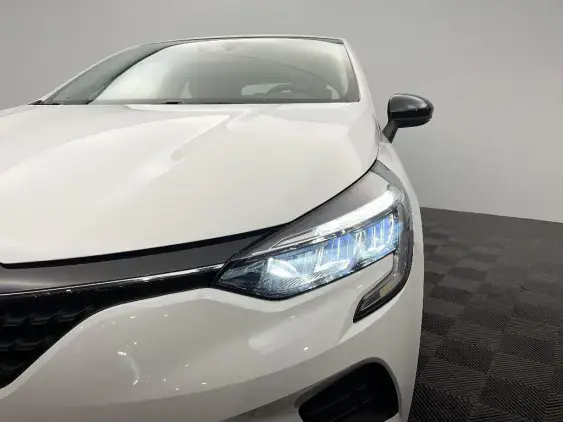 RENAULT CLIO V - voiture d'occasion - Photo 22