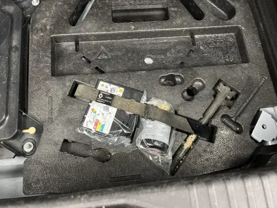 RENAULT CLIO V - voiture d'occasion - Photo 14