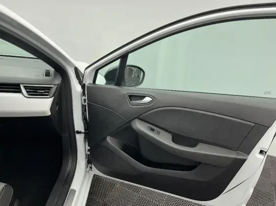 RENAULT CLIO V - voiture d'occasion - Photo 20