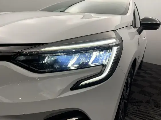 RENAULT CLIO V - voiture d'occasion - Photo 22