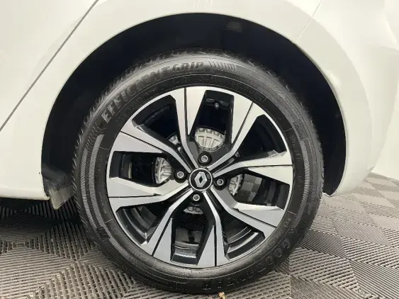 RENAULT CLIO V - voiture d'occasion - Photo 24