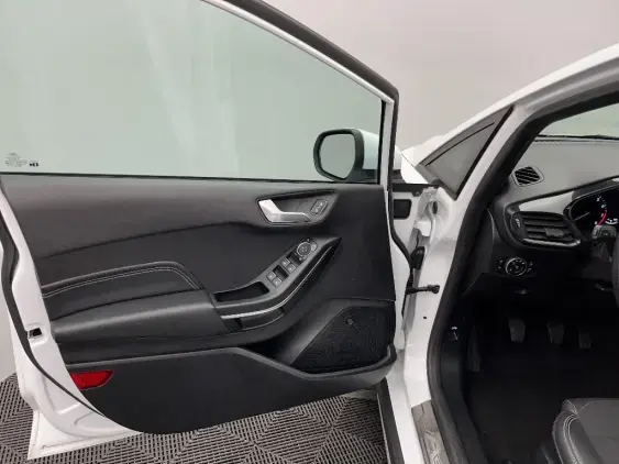 FORD FIESTA VII - voiture d'occasion - Photo 19