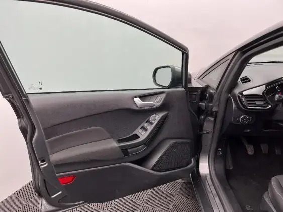 FORD FIESTA VII - voiture d'occasion - Photo 19