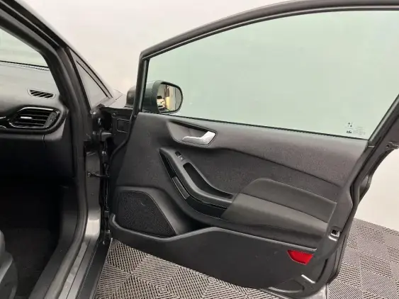 FORD FIESTA VII - voiture d'occasion - Photo 20