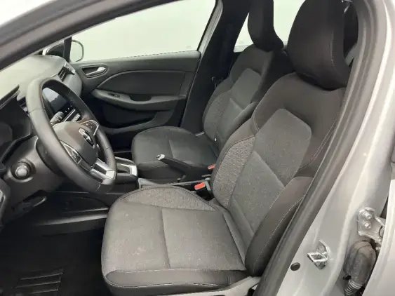 RENAULT CLIO V - voiture d'occasion - Photo 18