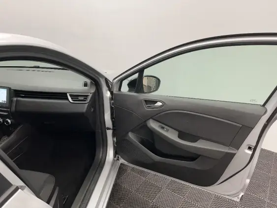 RENAULT CLIO V - voiture d'occasion - Photo 20