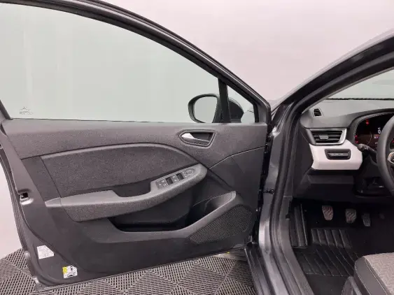 RENAULT CLIO V - voiture d'occasion - Photo 19