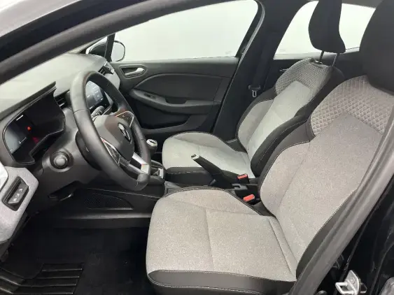 RENAULT CLIO V - voiture d'occasion - Photo 18