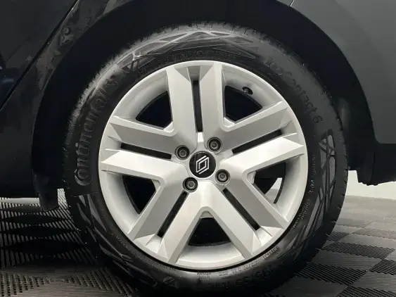 RENAULT CLIO V - voiture d'occasion - Photo 24