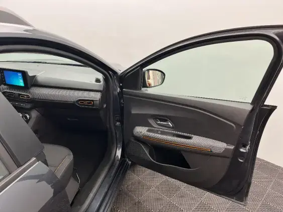 DACIA SANDERO III - voiture d'occasion - Photo 20
