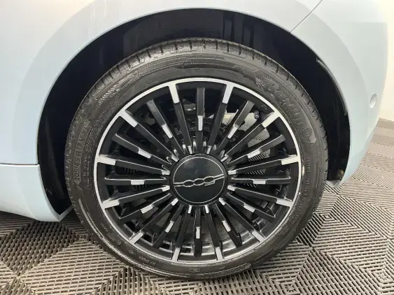 FIAT 500 III ELECTRIQUE - voiture d'occasion - Photo 23