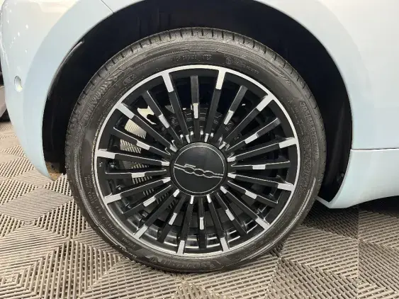 FIAT 500 III ELECTRIQUE - voiture d'occasion - Photo 24