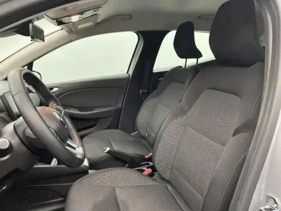 RENAULT CLIO V - voiture d'occasion - Photo 18