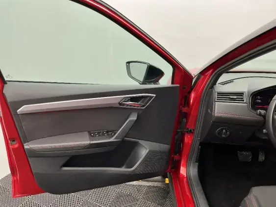 SEAT ARONA - voiture d'occasion - Photo 19