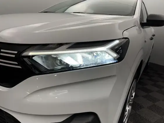 DACIA SANDERO III - voiture d'occasion - Photo 22