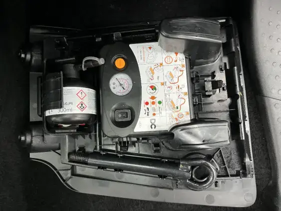 RENAULT TWINGO III - voiture d'occasion - Photo 17