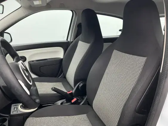 RENAULT TWINGO III - voiture d'occasion - Photo 18