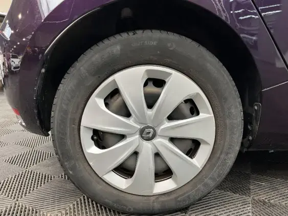 RENAULT ZOE - voiture d'occasion - Photo 25