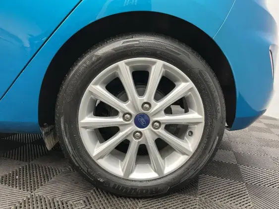 FORD FIESTA VII - voiture d'occasion - Photo 24