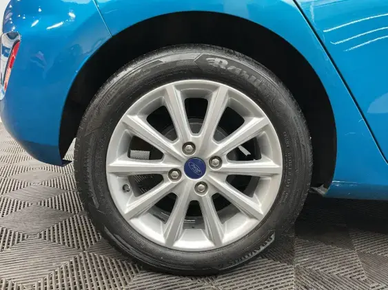 FORD FIESTA VII - voiture d'occasion - Photo 25