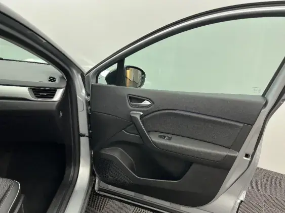 RENAULT CAPTUR II - voiture d'occasion - Photo 20